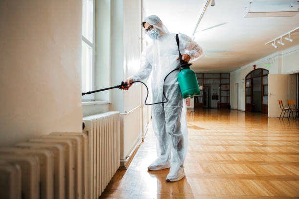 Best Pest Prevention Services  in Lewistown, IL